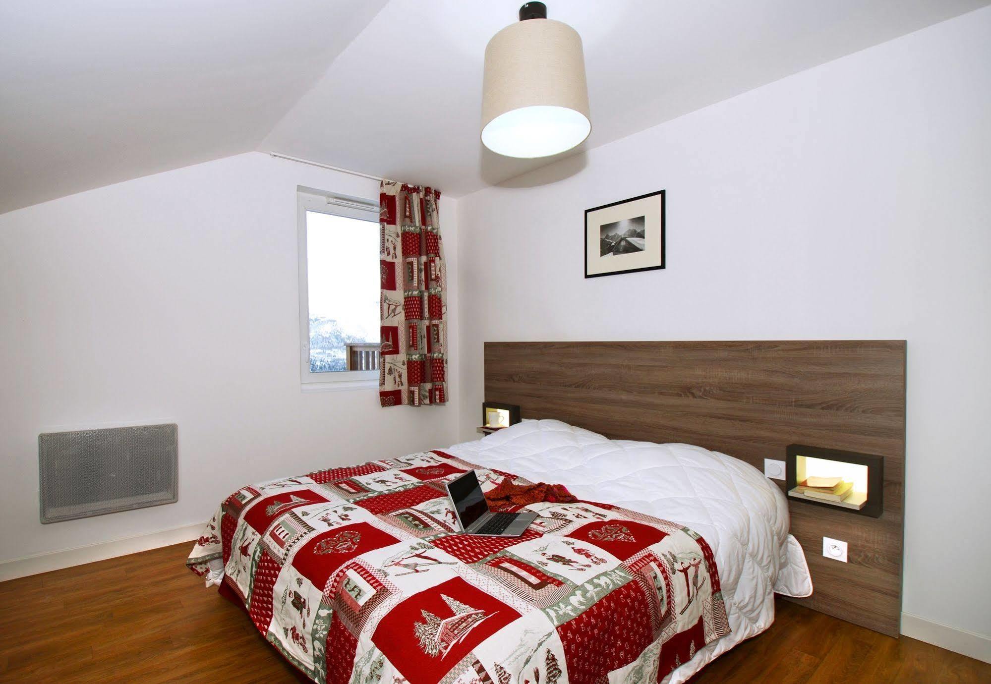 Residence Odalys Les Balcons D'Aurea オリ エクステリア 写真