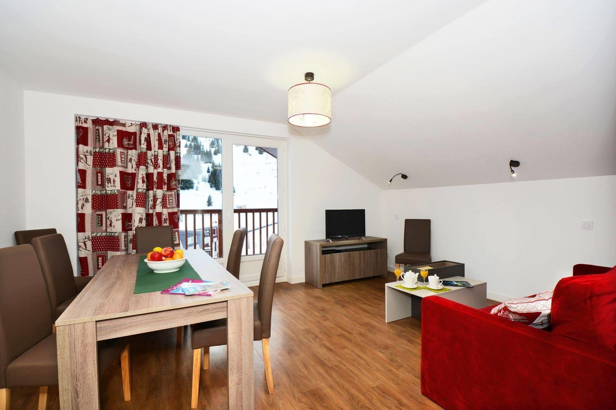 Residence Odalys Les Balcons D'Aurea オリ エクステリア 写真